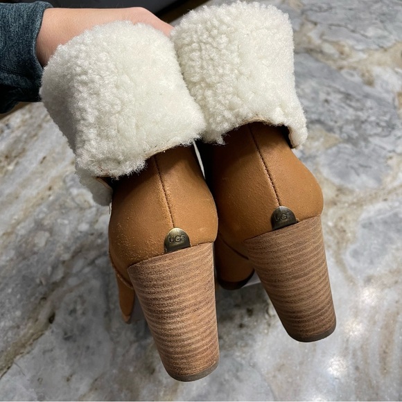 UGG AUSTRALIA Charlee Chestnut Ankle Boots With Sherpa Cuff Detail - Picture 13 of 16
